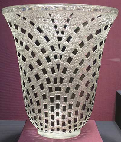 art-deco-lalique's vase